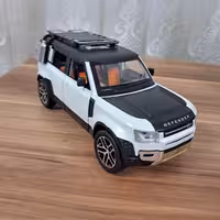 ماکت لندرور دیفندر سفیدچژی