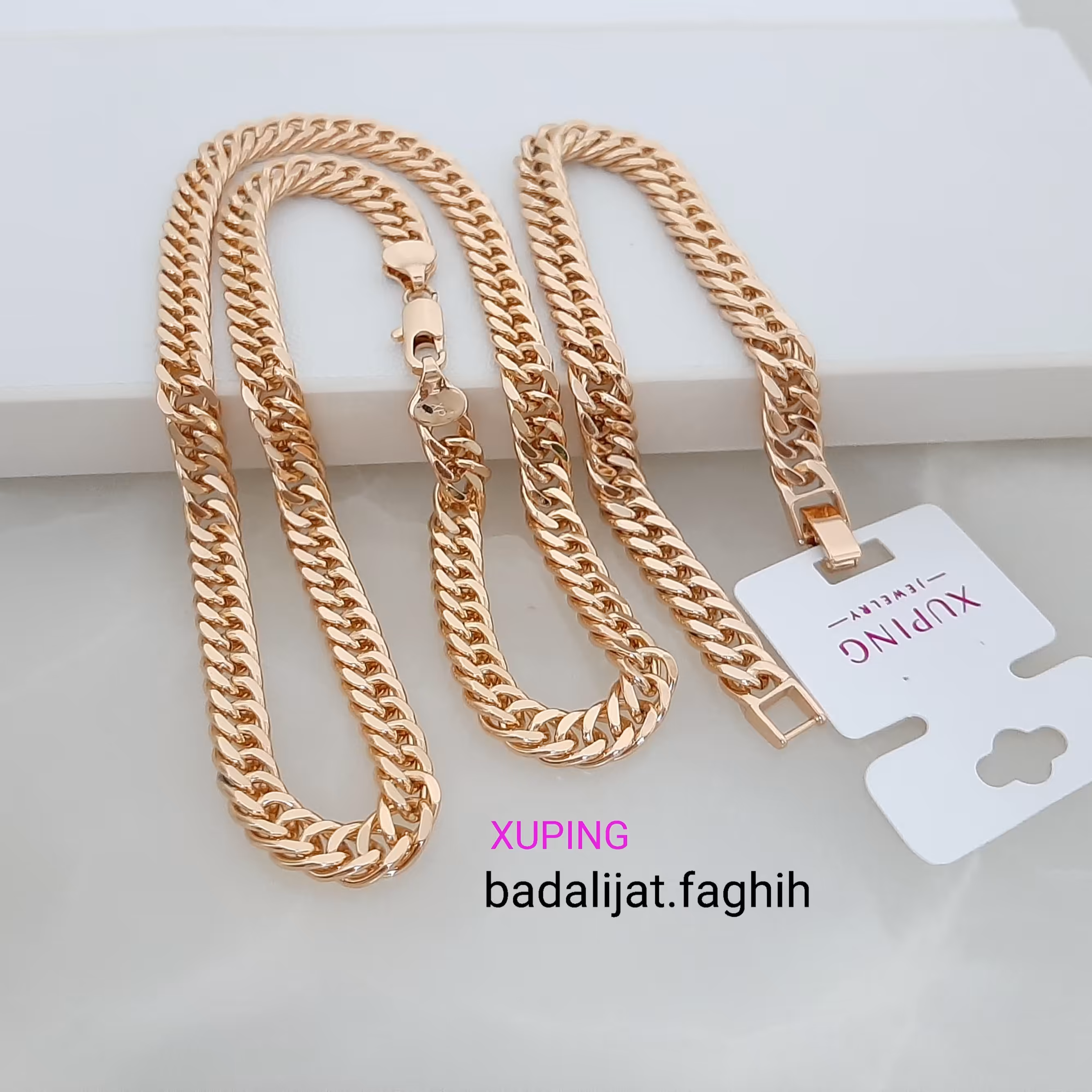 سرویس ژوپینگ کارتیر حک خورده آبکاری طلا شده و کاملا رنگ ثابت لطفا توضیحات رو بخونید