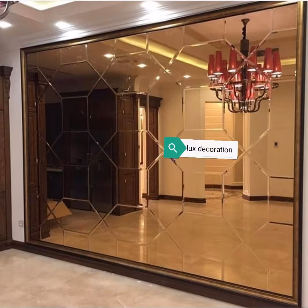 آینه دکوراتیو طرح رویال در 6رنگ نقره ای شامپاینی(برنز) مسی طلایی دودی و صورتی(هزینه ارسال به صورت پس کرایه و در مقصد)