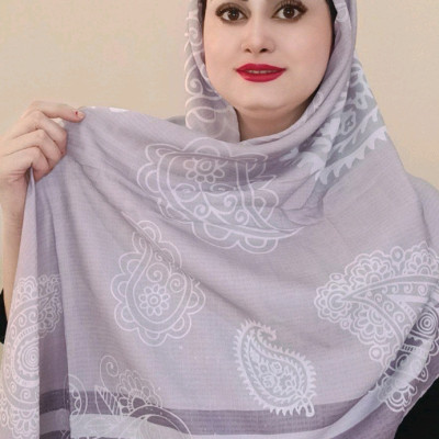 روسری نخی دور دست دوز