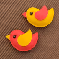 مگنت/تزیین اتاق کودک «گنجشک» سایز بزرگ ، نمد دست دوز 