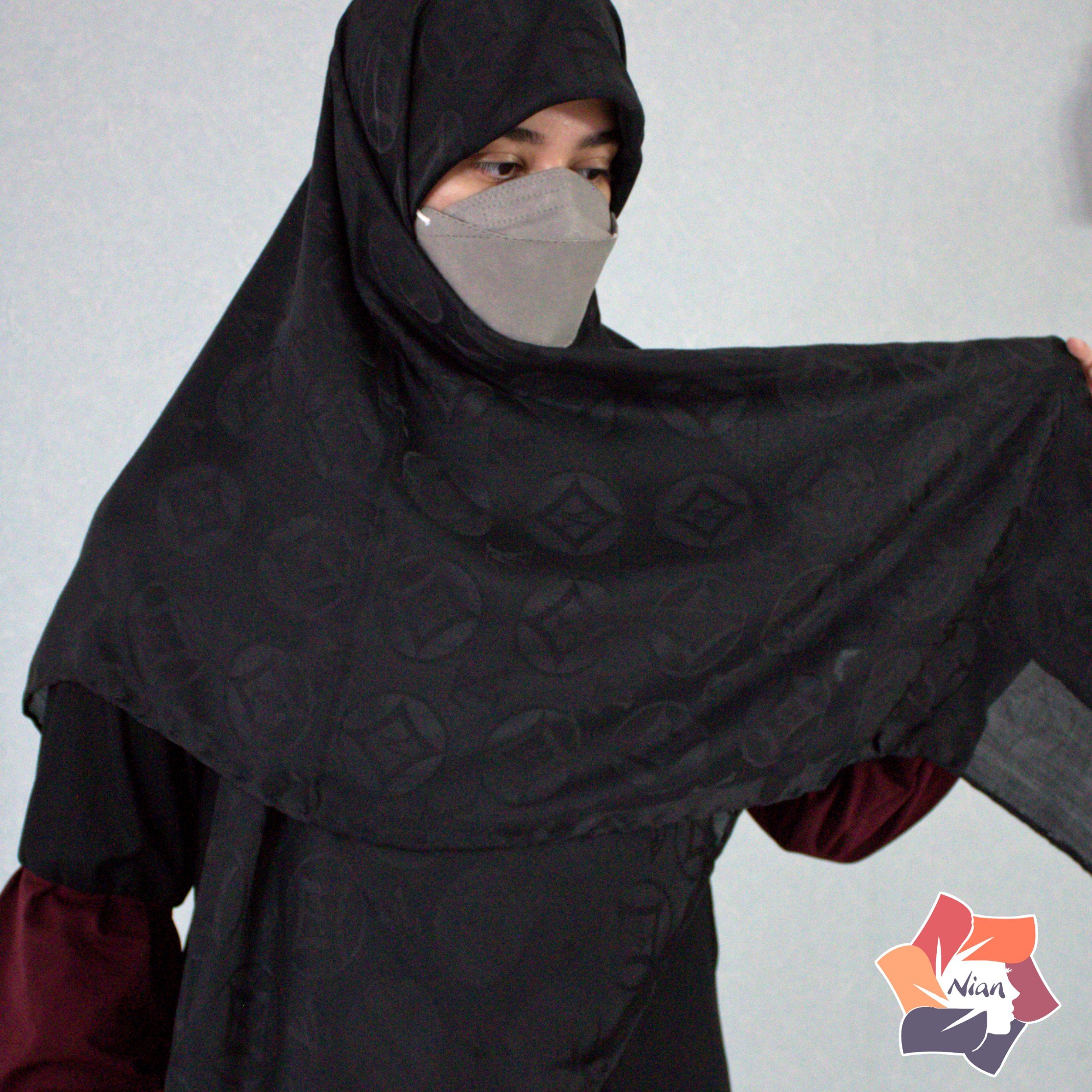 روسری مشکی قواره 140