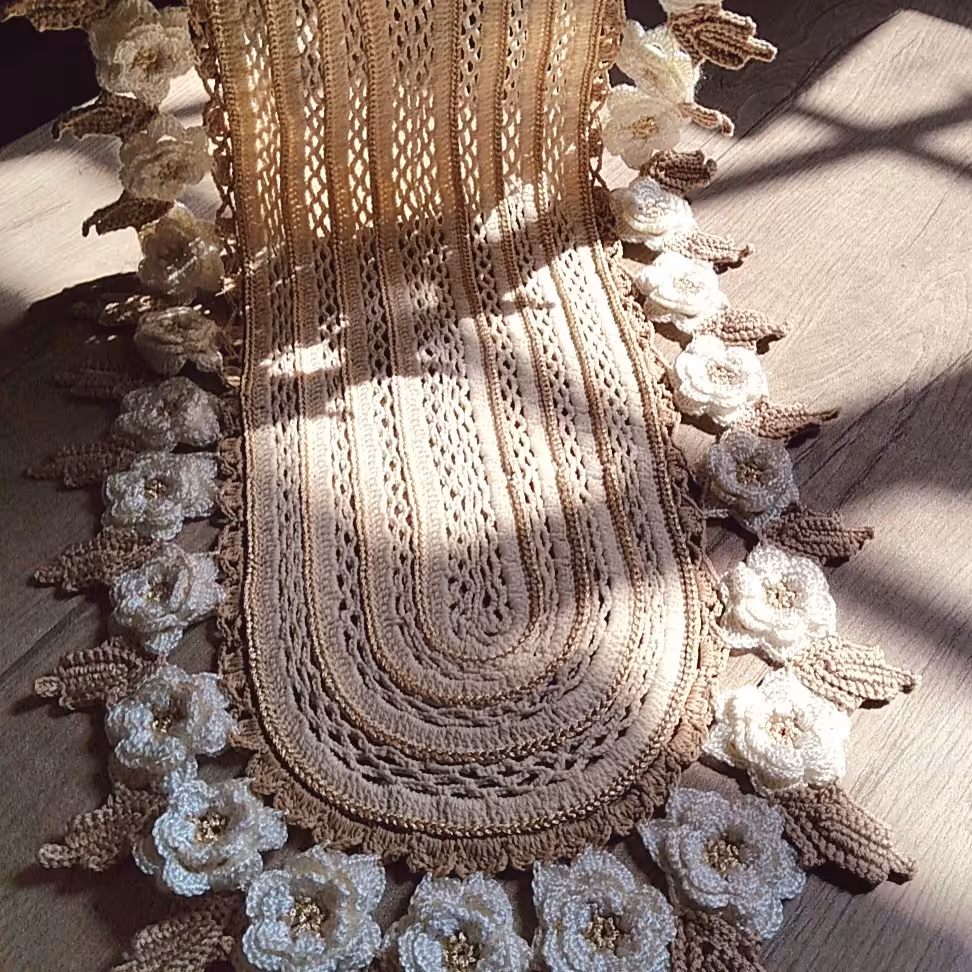 رانر رومیزی قلاببافی جنس نخ پنبه و کاملا ضدپرز و باکیفیت ابعاد 100در 30 سانت