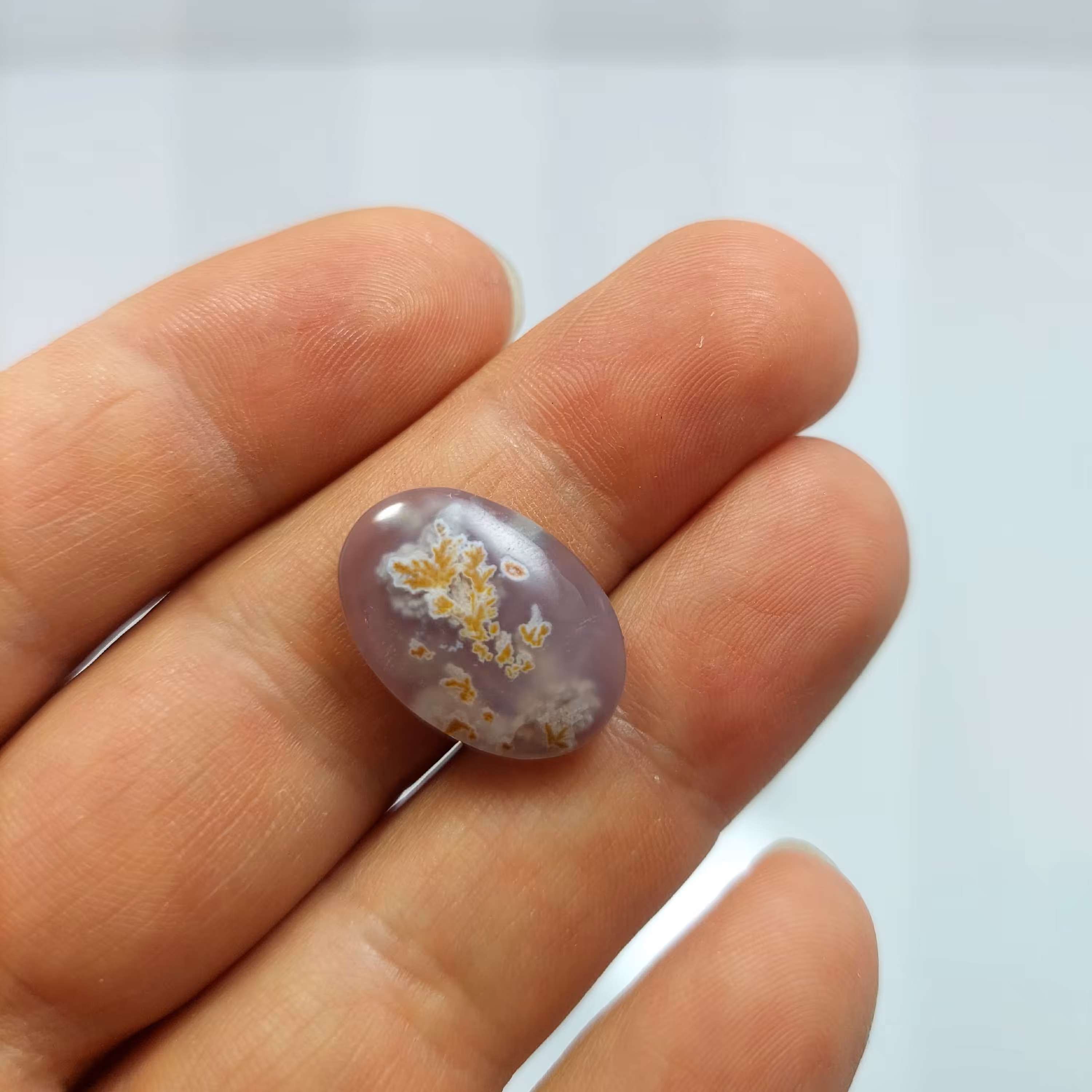 عقیق شجر بهاره زمینه سوسنی با تراش دیواره دار و پولیش عالی