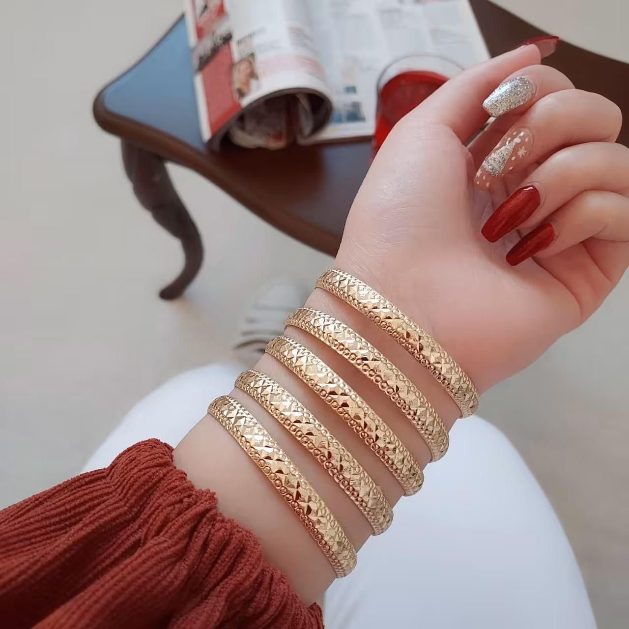 النگو برنجی زنانه و بچگانه دوام رنگ بالا نیاز به مراقبت