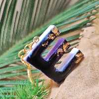 جاکلیدی یا سرکلیدی رزینی حرف E   آویز ماشین،جاکلیدی و یا آویز کیف