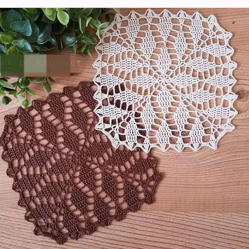 رومیزی بافت طرح مربع در  رنگ دلخواه ابعاد 62 نخ کتان و مرسریزه