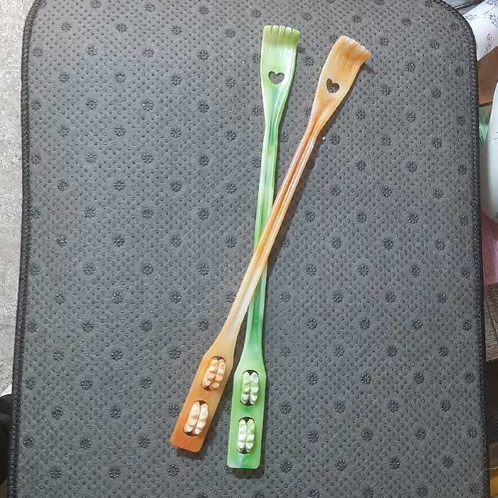 پشت خارون  و ماساژور کمر  رفع خارش و ماساژ کمر