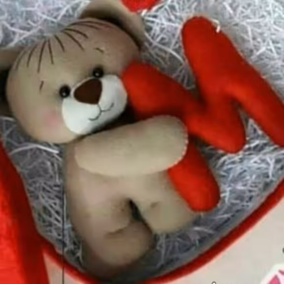 عروسک خرس با حرف انگلیسی (پس کرایه)