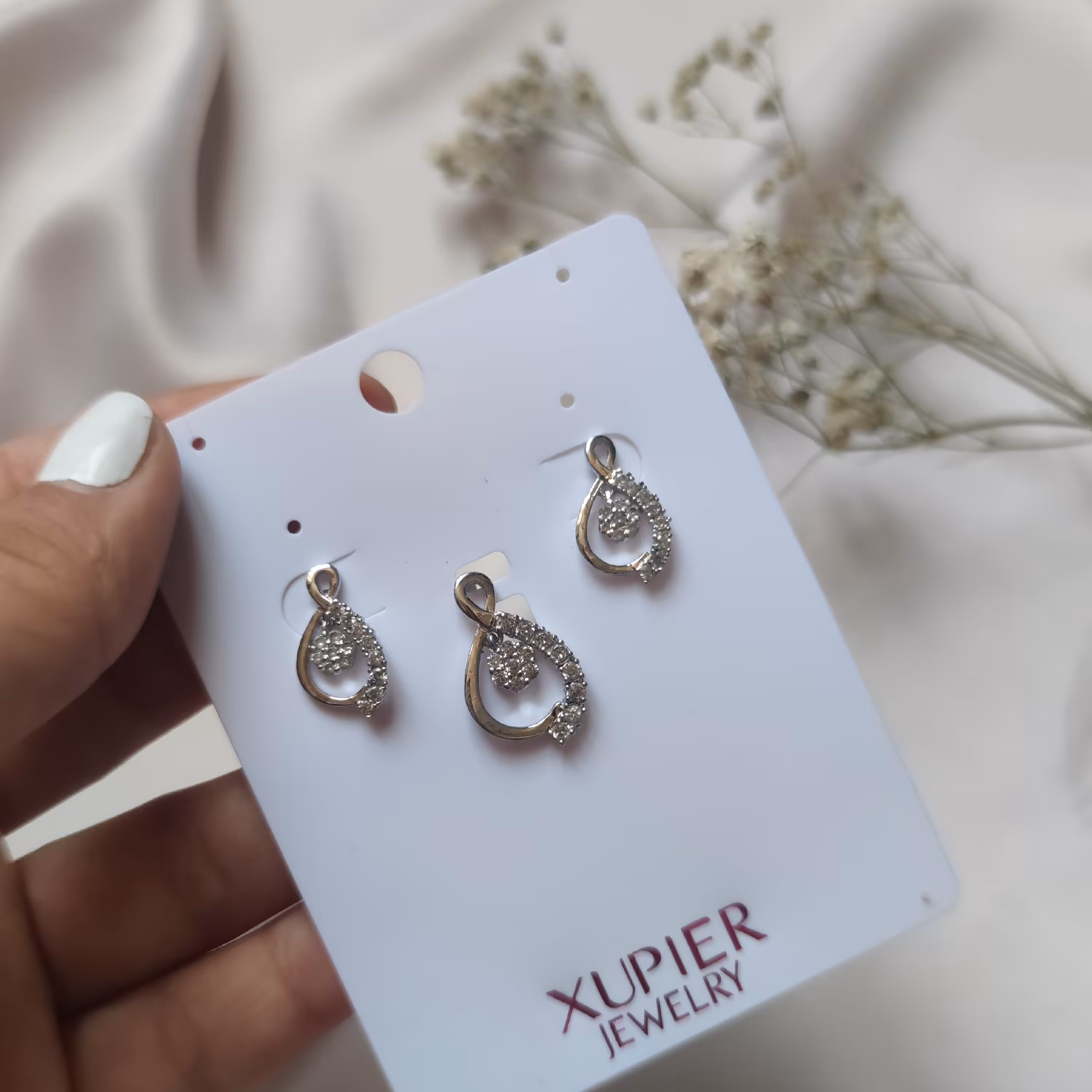  نیم ست  ژوپینگ  نیم ست طرح جواهری  نیم ست نقره ای  نیم ست ضد حساسیت  نیم ست ارسال رایگان 