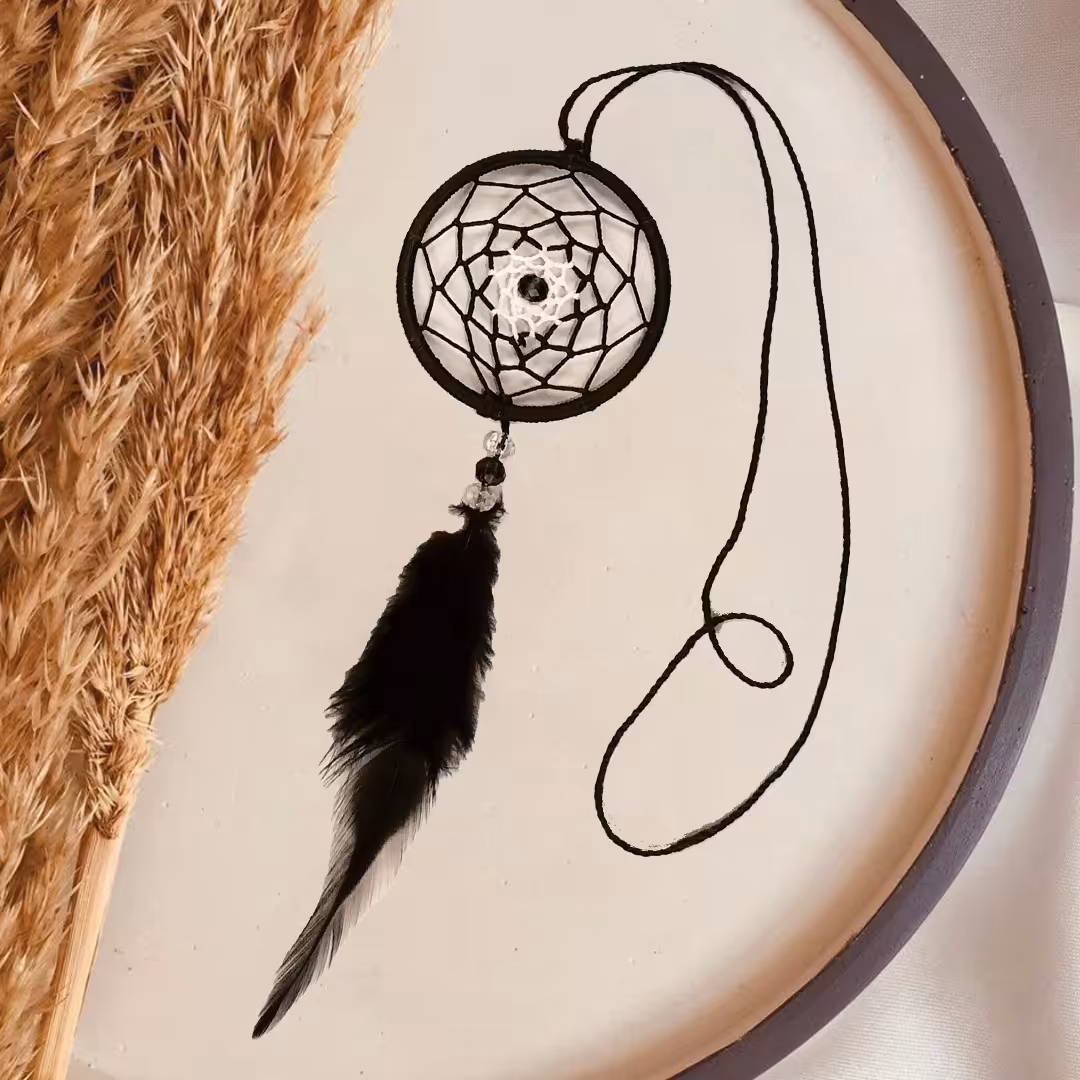 آویز دریمکچر مشکی سفید