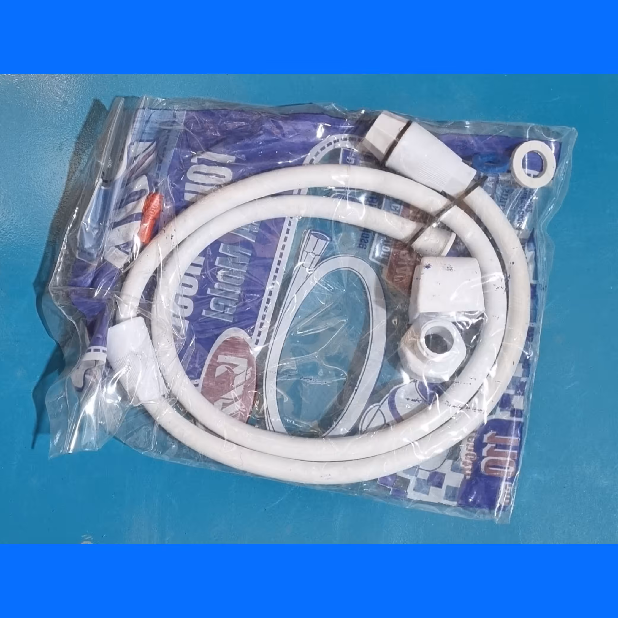 شیلنگ توالت پلاستیکی درجه یک 