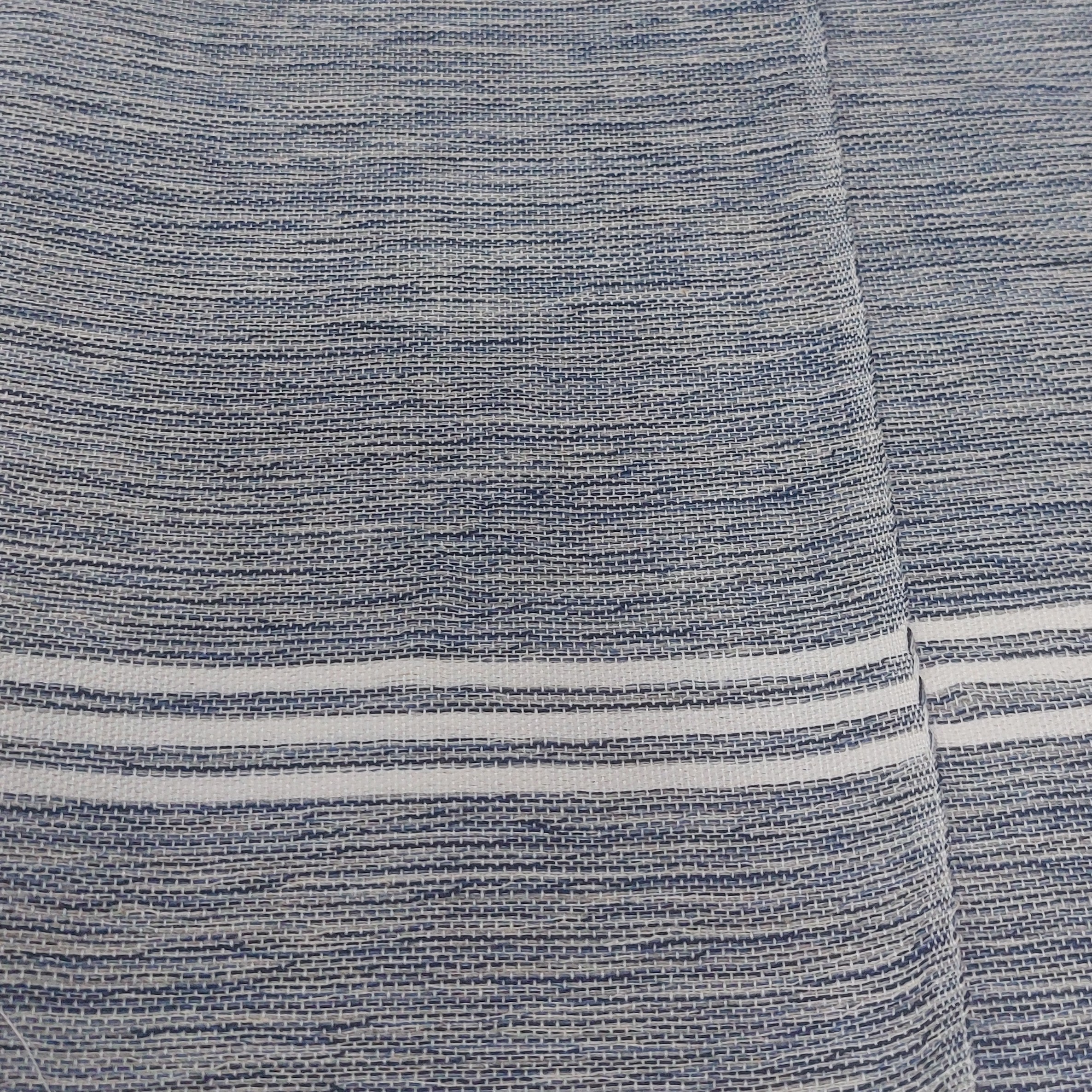 دستمال نخی برای گرد گیری و تزئینی 