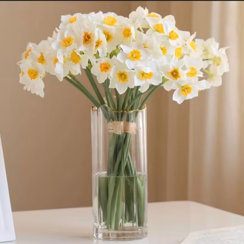 عطر گل نرگس(کلوهه نارسیس) اصل و خالص.تضمین قیمت واصالت