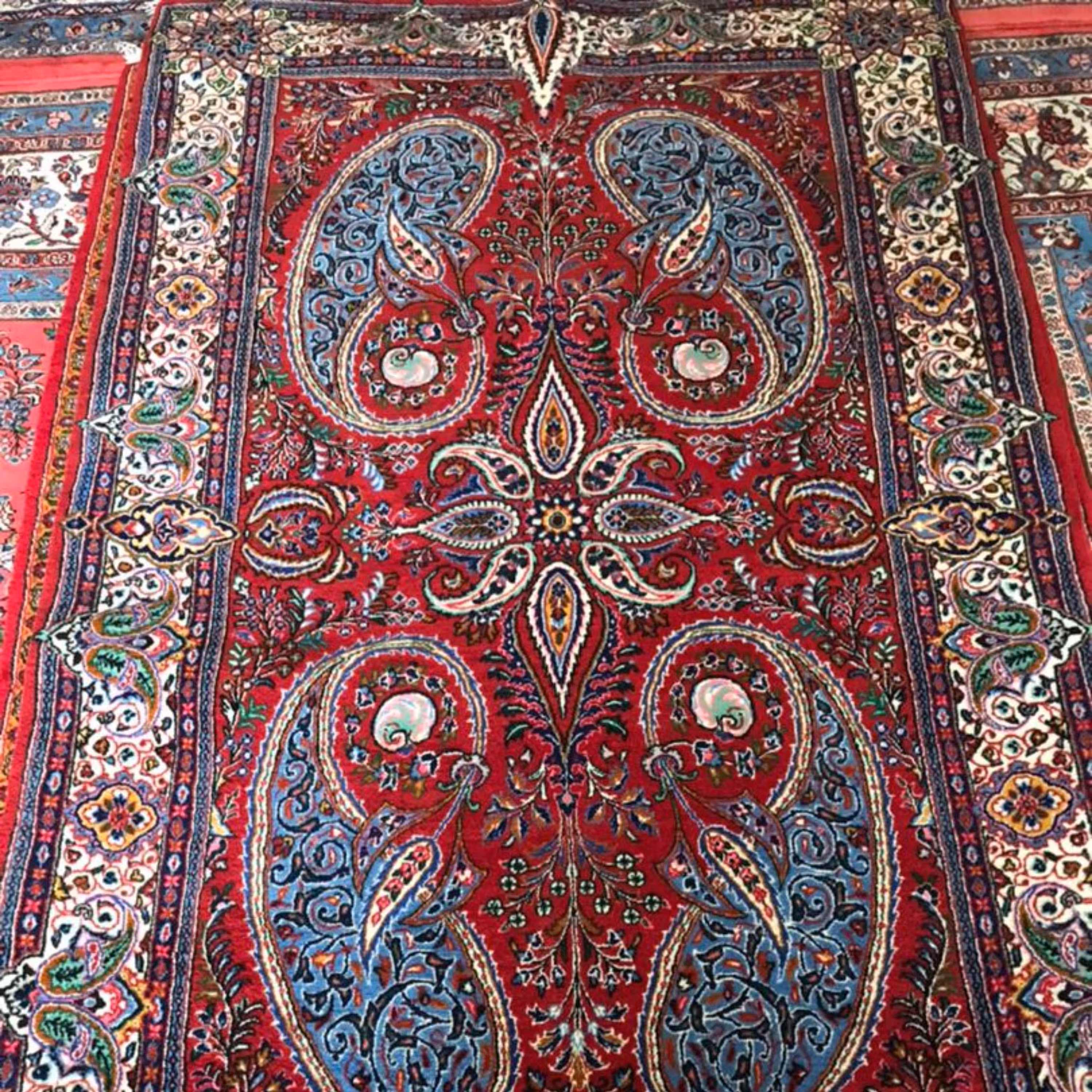 فرش دستبافت 