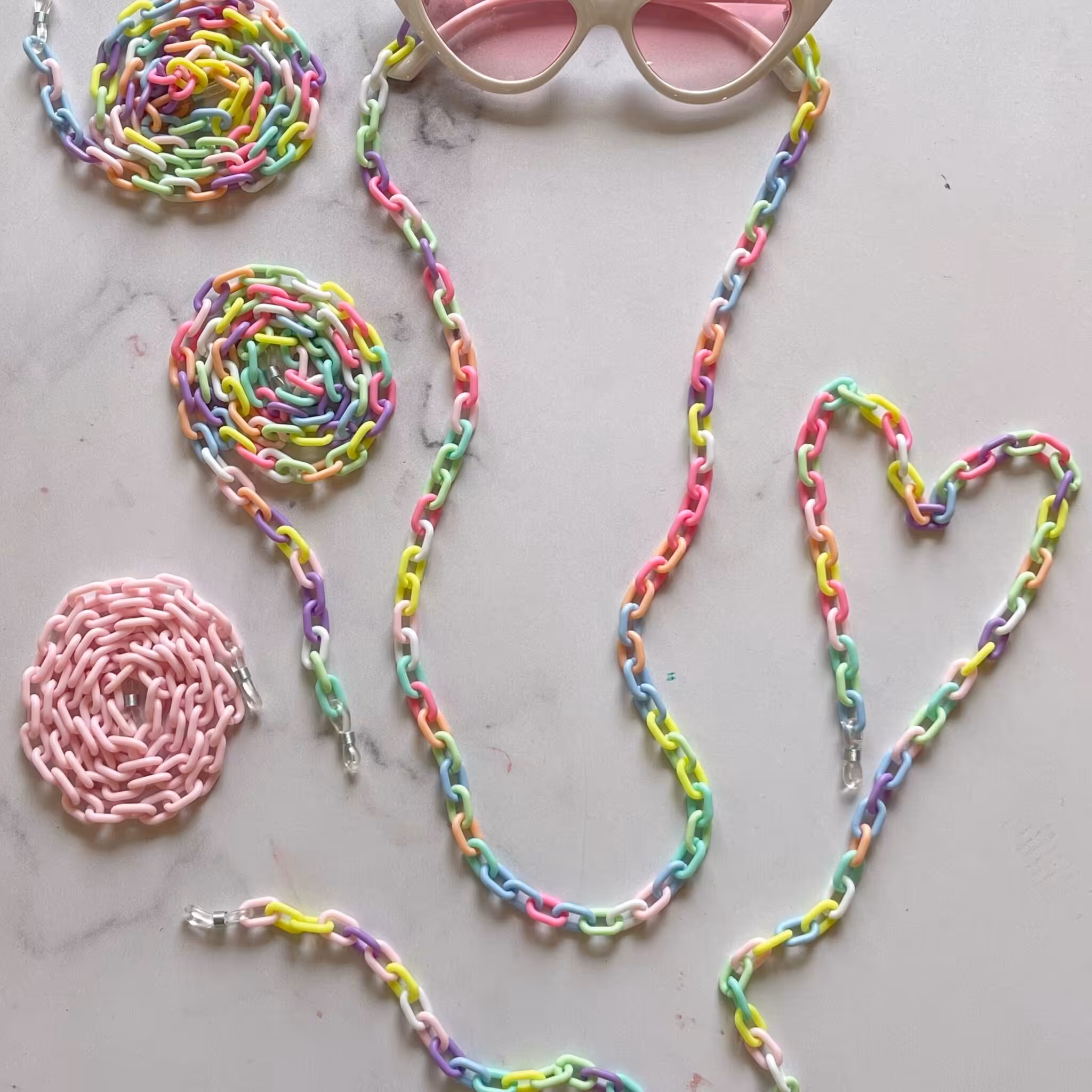 بند عینک فانتزی سیلیکونی  رنگارنگ کارتیر- طول 70 سانت