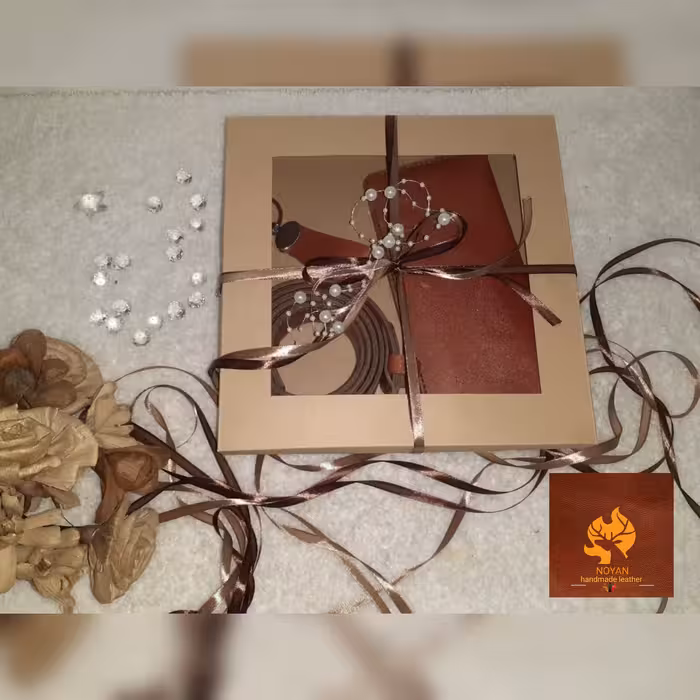 ست کمربند کیف پول کتی وجاکلیدی چرم طبیعی گاوی دستدوز