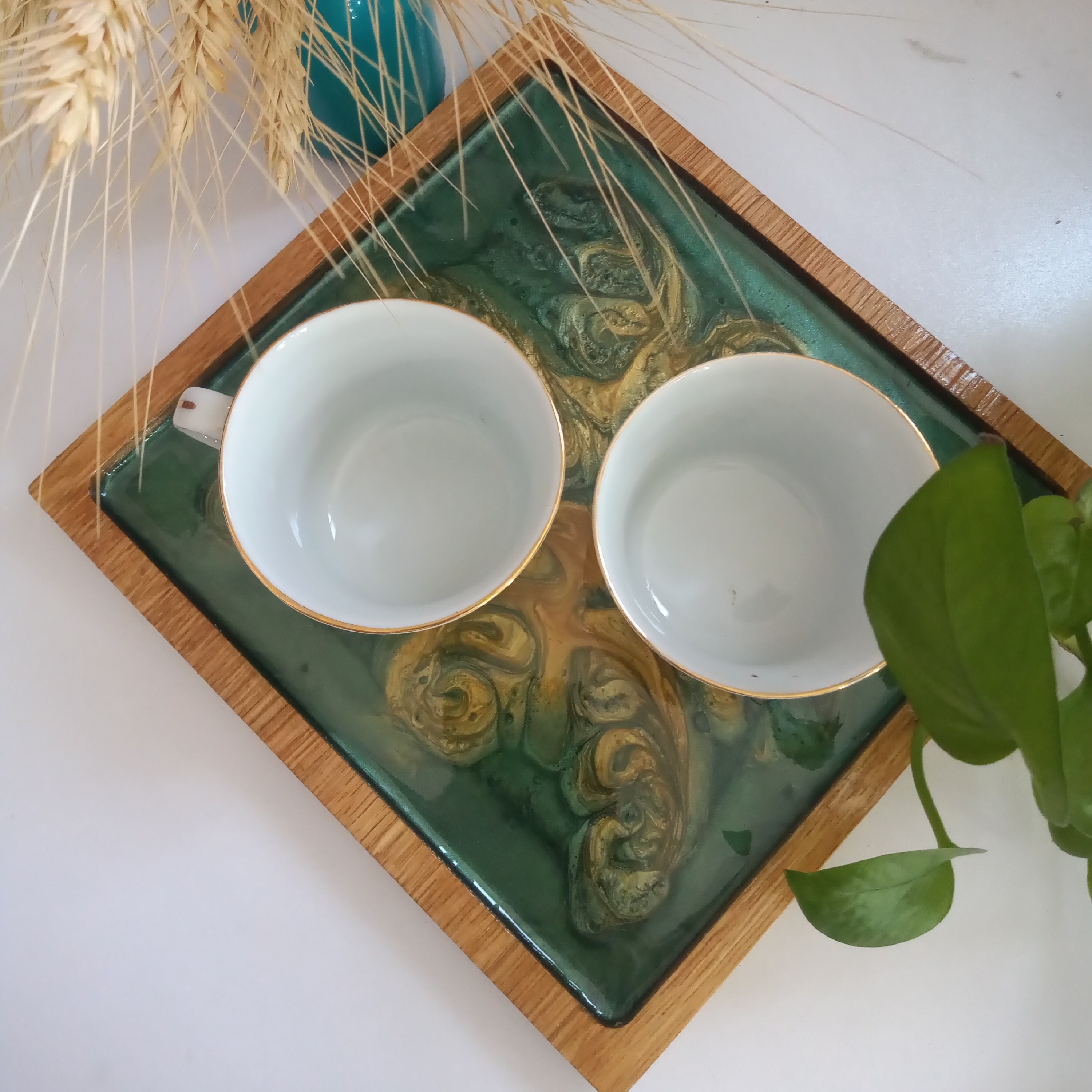 سینی چوب و رزین