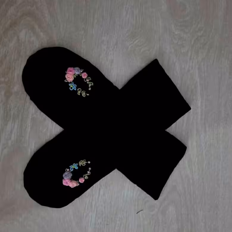 جوراب گلدوزی طرح169