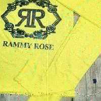 تیشرت و شلوار