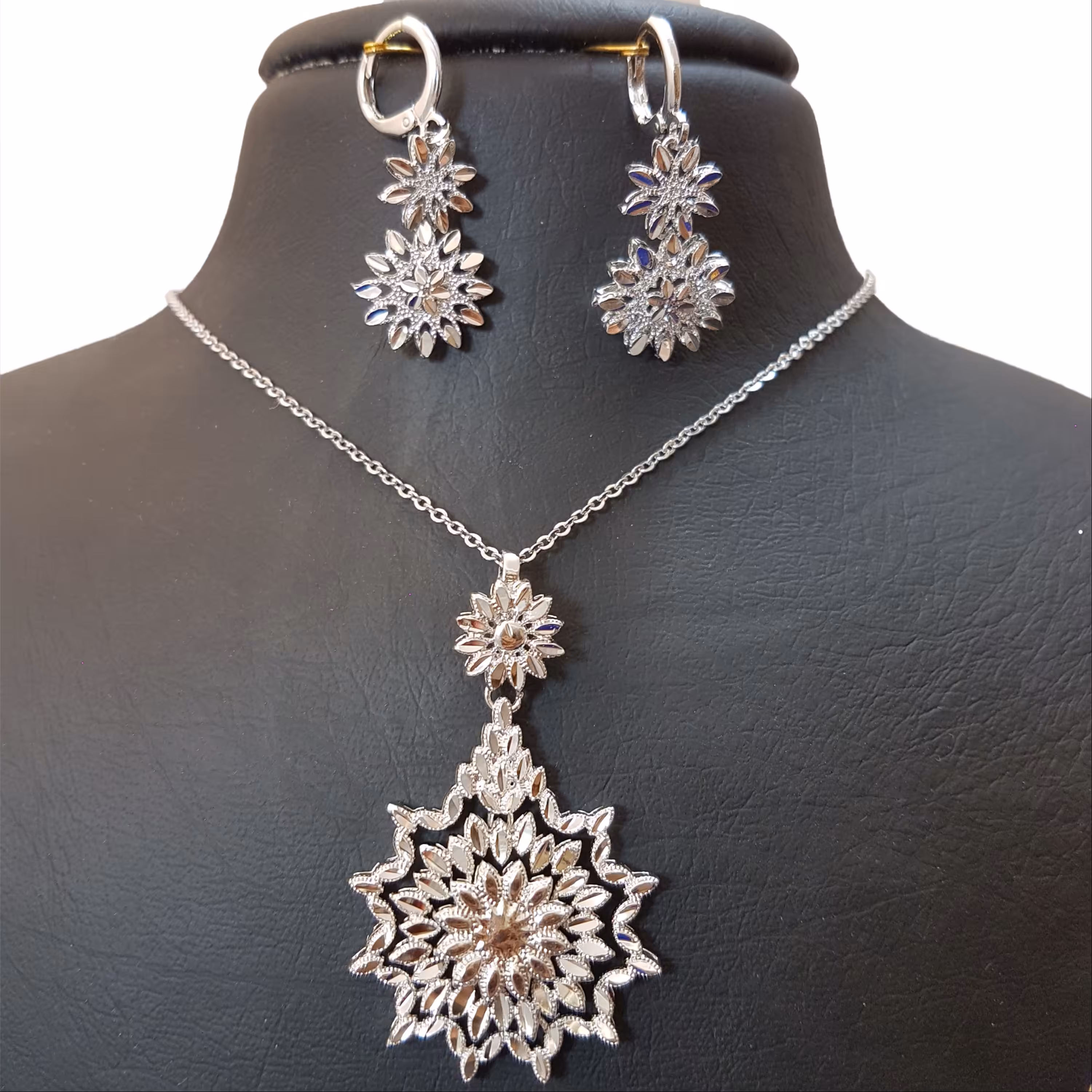 نیم ست طرح خورشید نقره ای