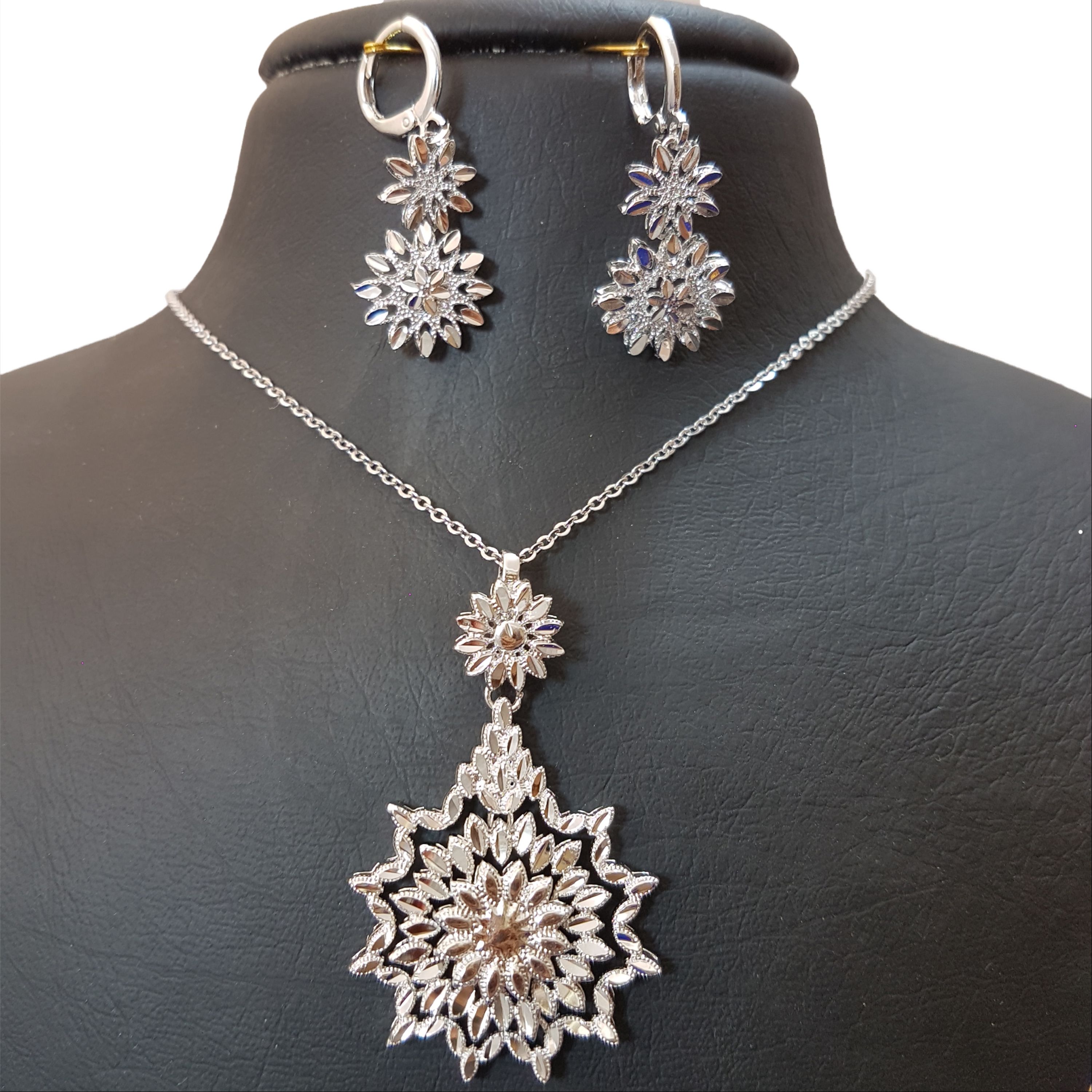 نیم ست طرح خورشید نقره ای