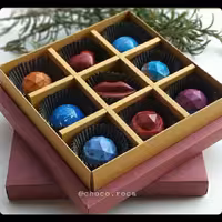 باکس 9 تایی شکلات