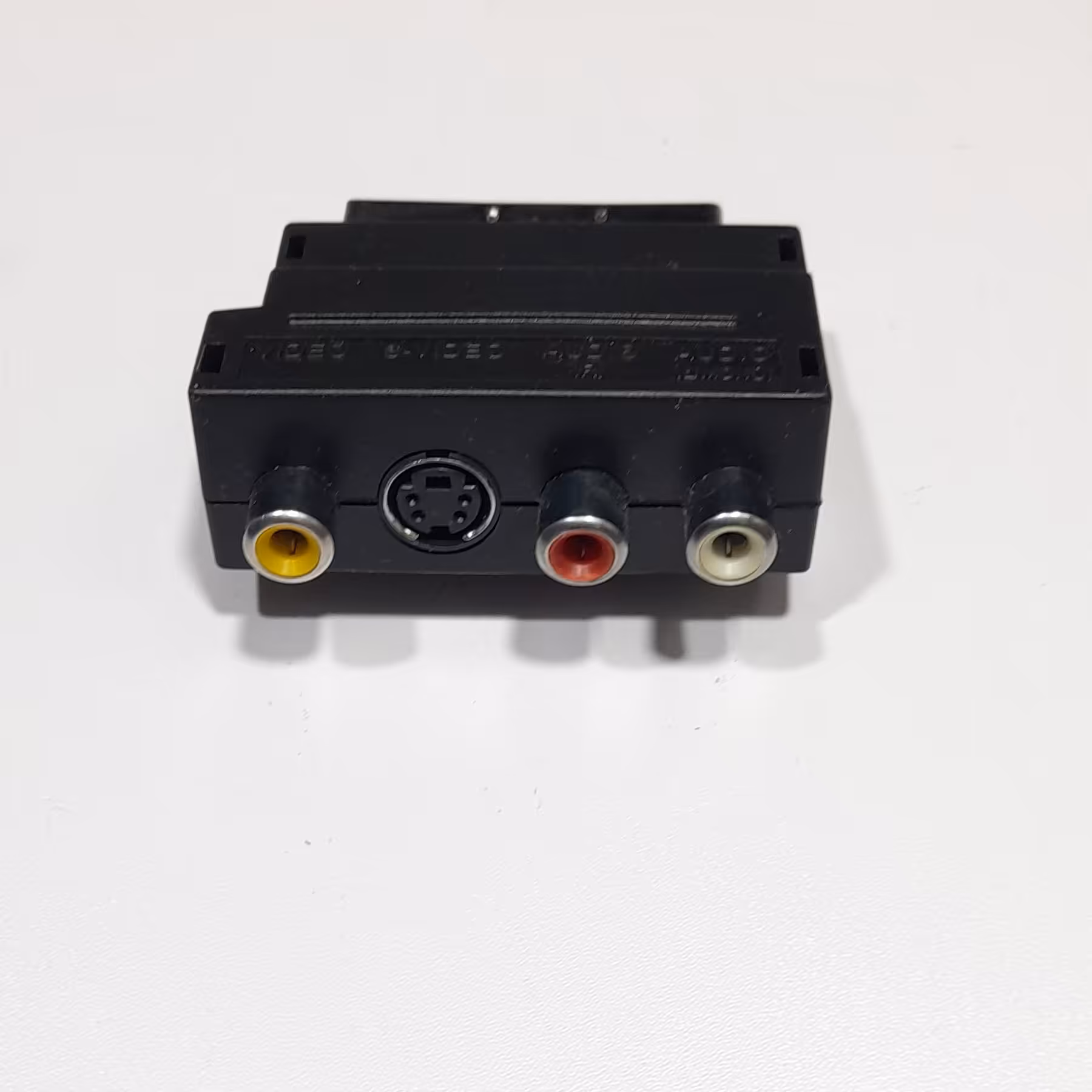 رابط و تبدیل تلویزیون قدیمی به فیش سه به سه