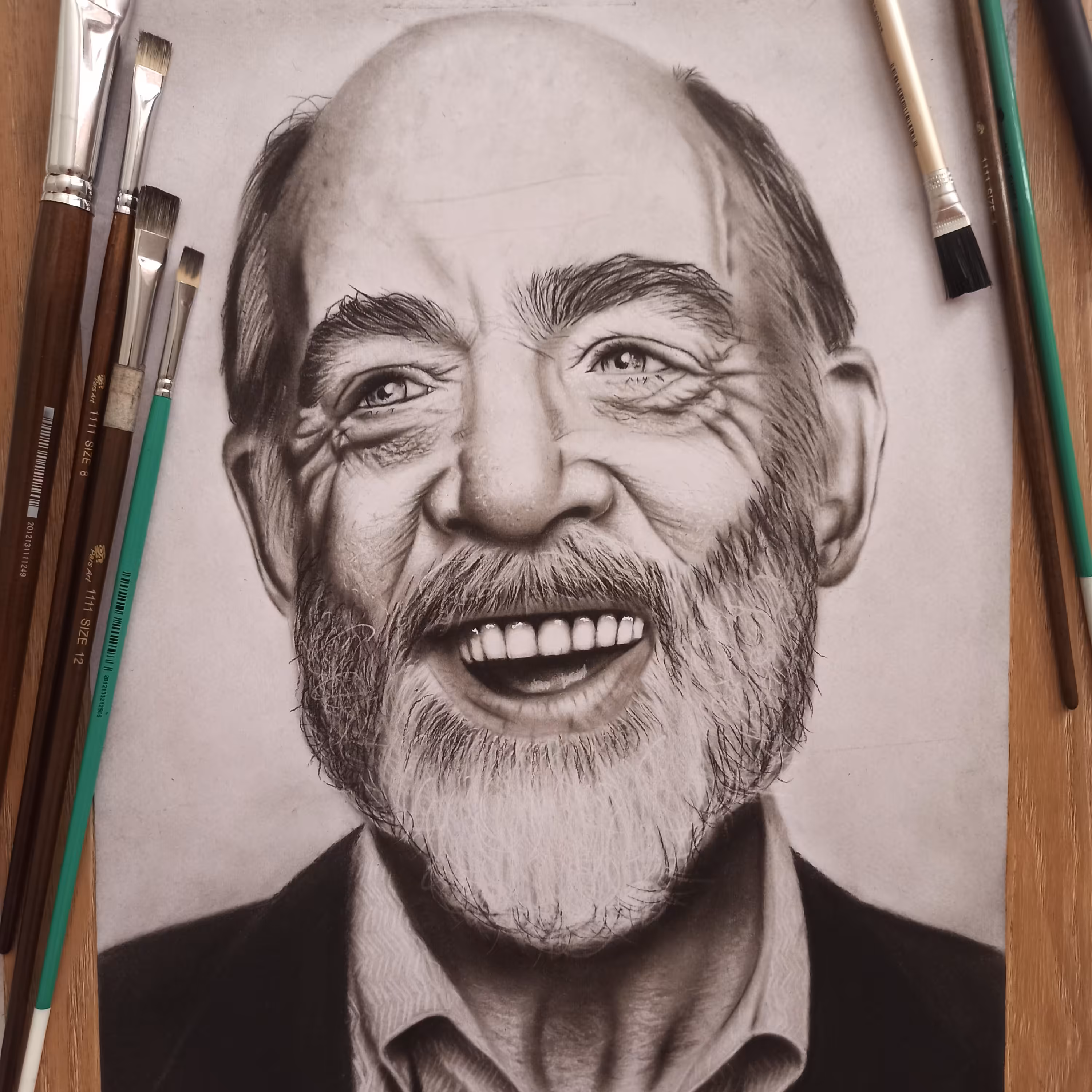 نمونه نقاشی چهره تکنیک سیاه قلم  تمامی سفارشات شما پذیرفته میشود