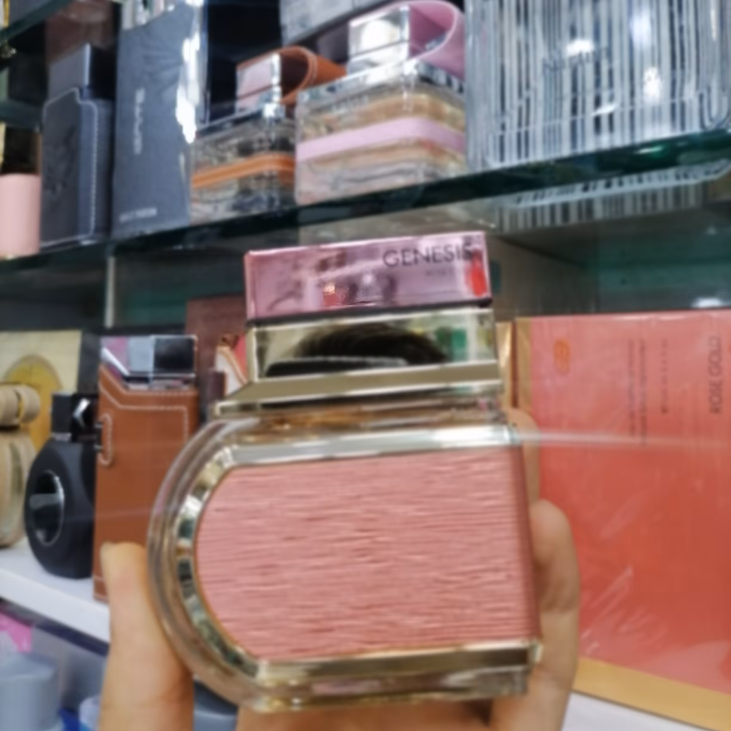 ادکلن جنسیس رز گلد زنونه امپر اورجینال 