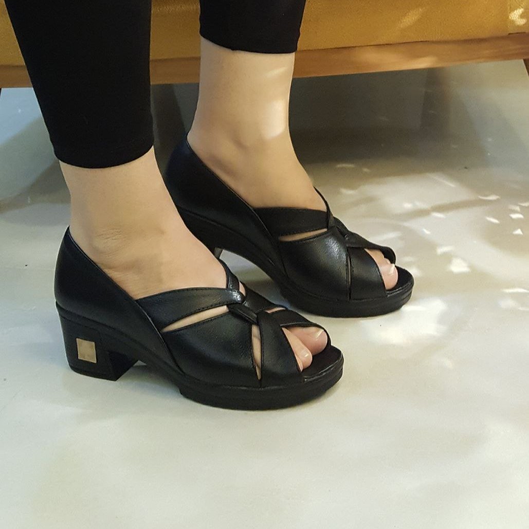 کفش زنانه طبی صندل تابستانه 