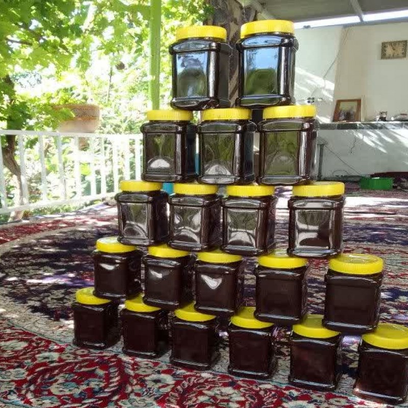 رب انار راور کرمان صد در صد خالص و طبیعی