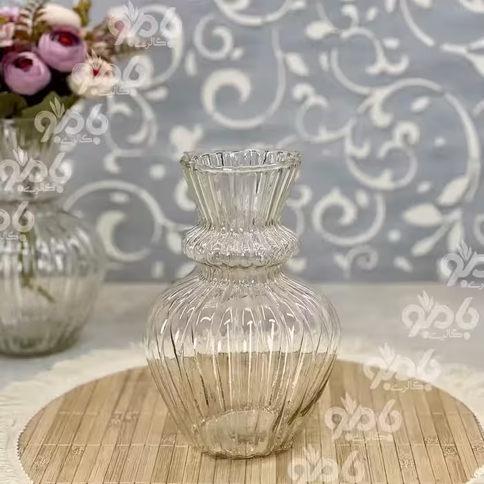 گلدان شیشه ای بلور .نرگس