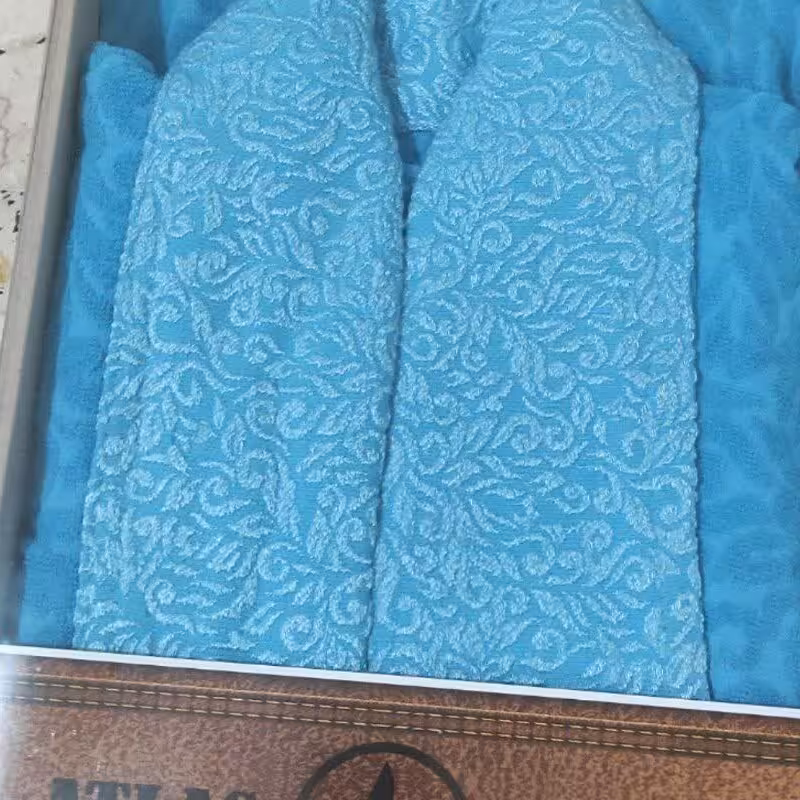 حوله تن پوش بزرگسال سایز 125 الی فیروزه ای