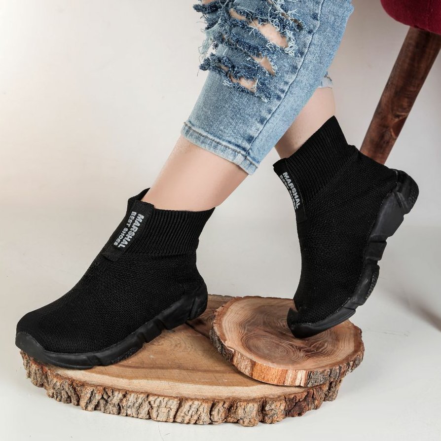 کفش زنانه بافت ورزشی