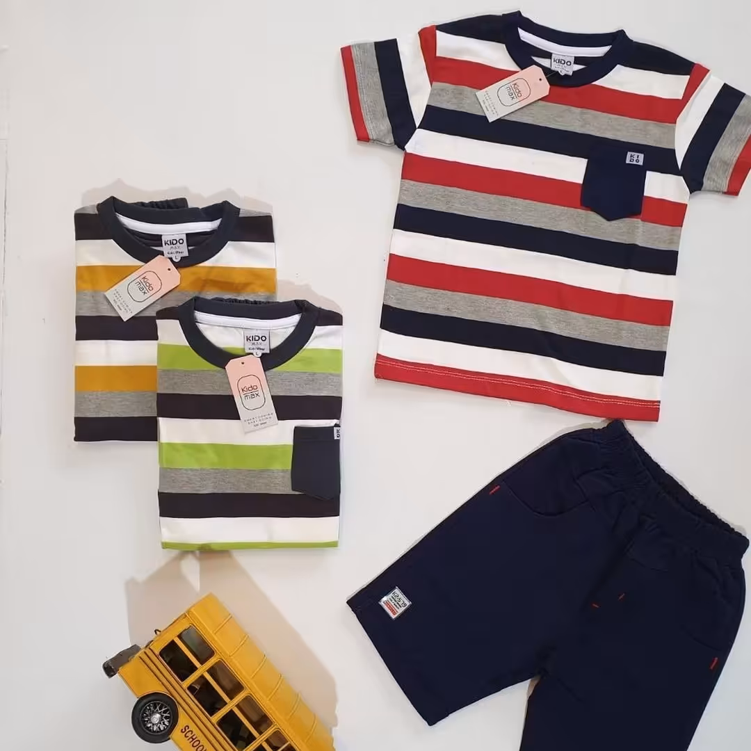 ست تیشرت شلوارک طرح راه راهی در 3 رنگ و 2 سایز