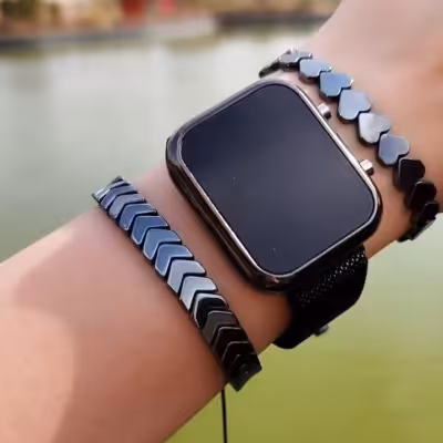 ساعت ال ای دی همراه دو دستبند