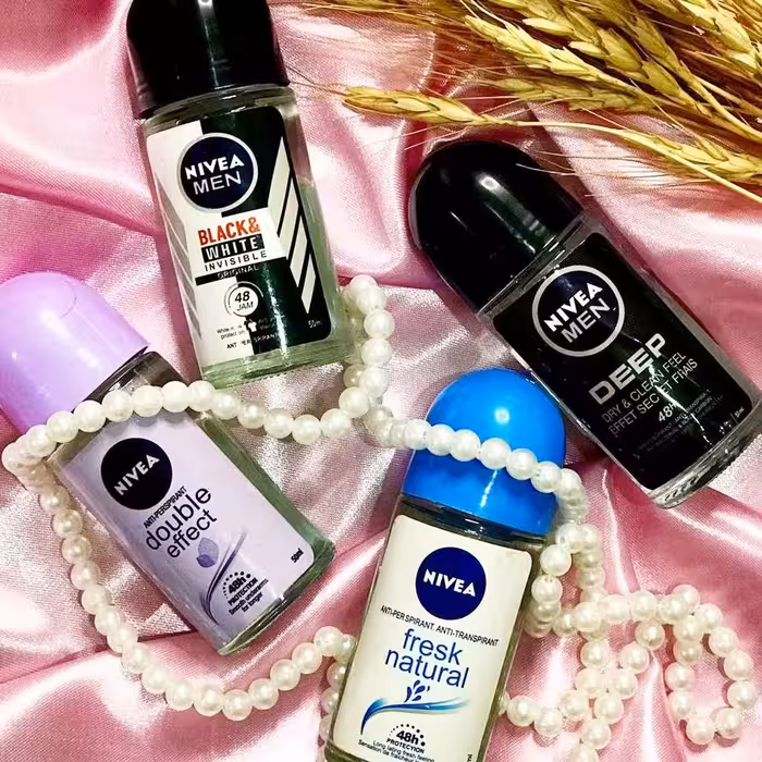  مام رول ضدتعریق 48 ساعته نیوآ NIVEA حجم 50ml
در 8 رایحه فوق العاده
ماندگاری عالی