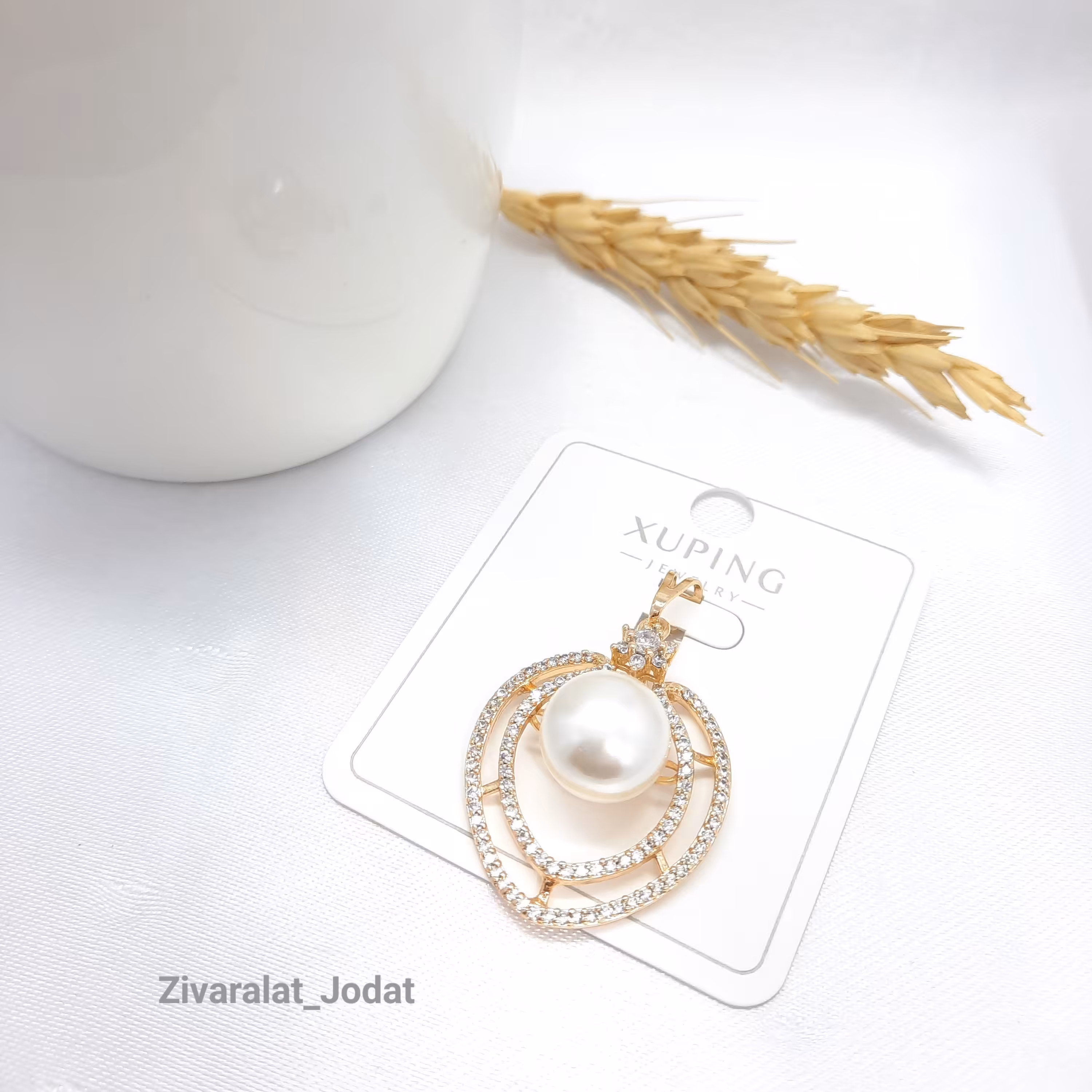 مدال نگین دار با مروارید ژوپینگ کدM35