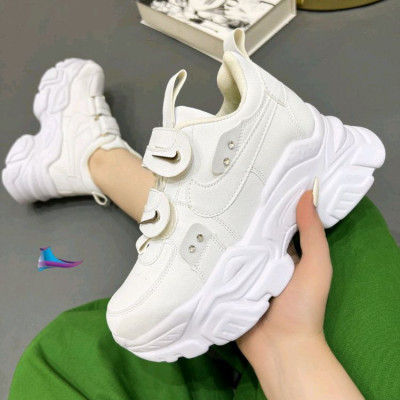 کتانی لژدار