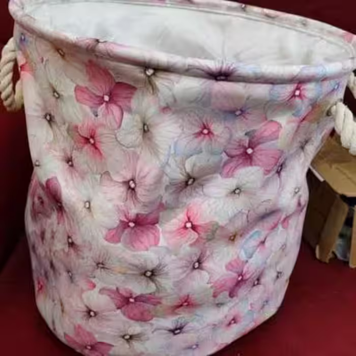 سبد لباس و اسباب بازی