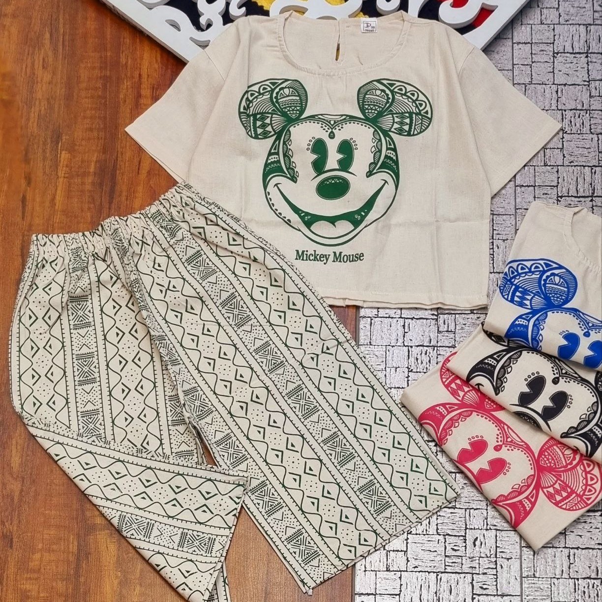 ست کراپ شلوار لنین دخترانه