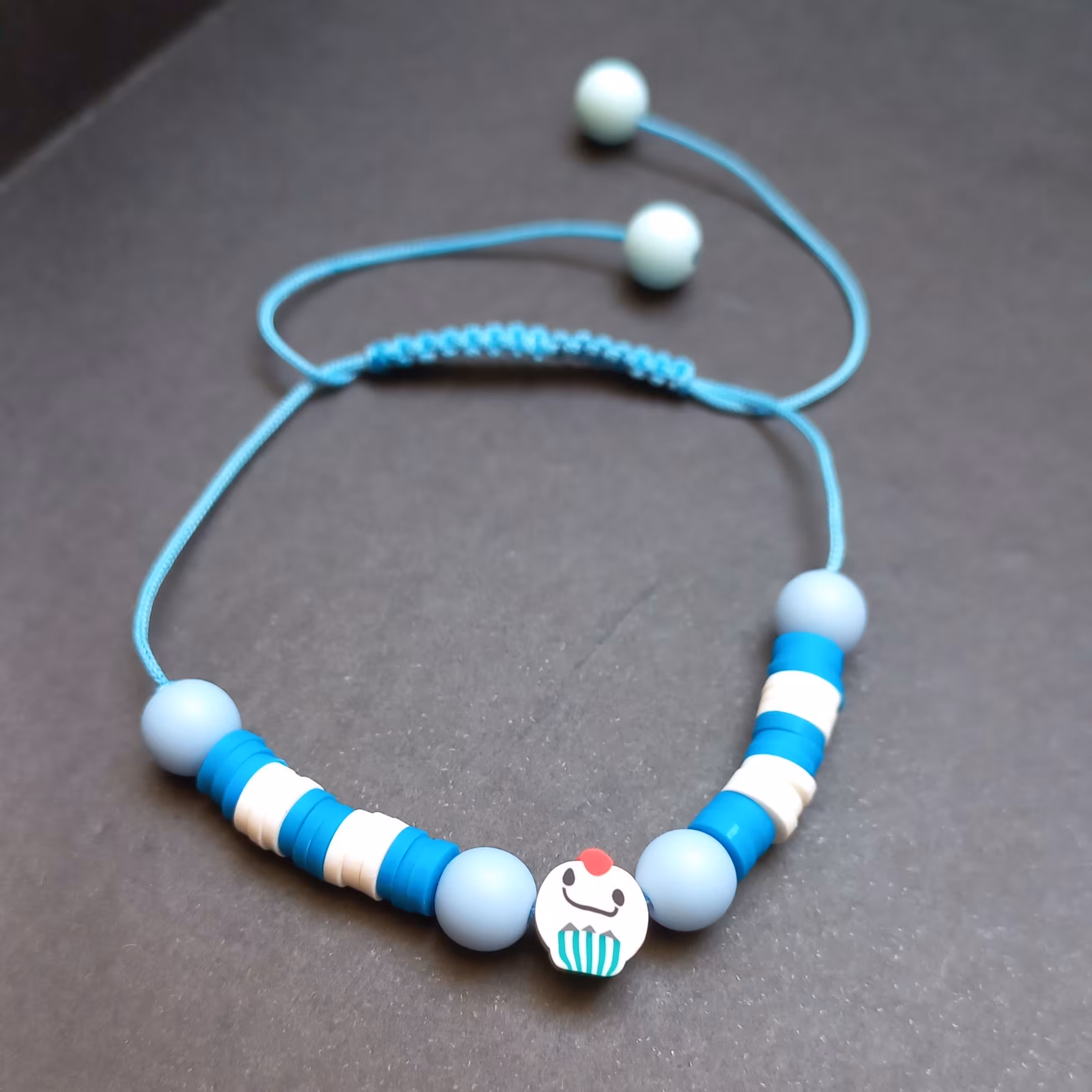 دستبند فیمو آبی(دستساز )