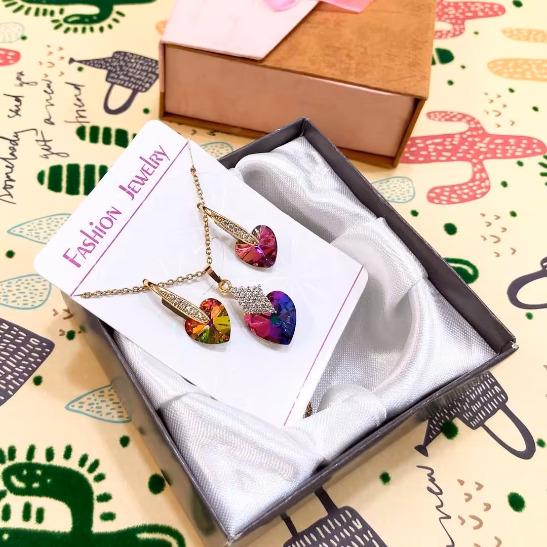 نیم ست جواهری سواروسکی  استیل زنانه دخترانه در پنج رنگ