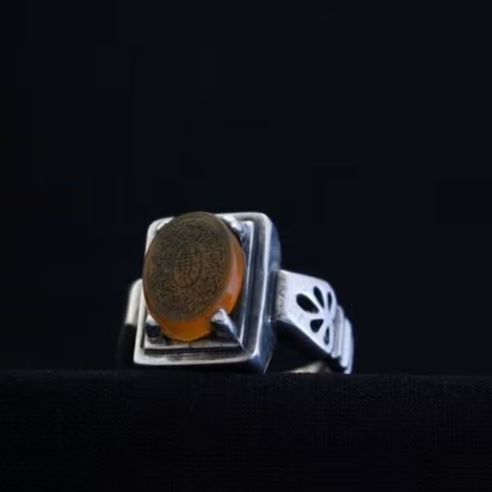 نگین عقیق یمنی نقش سوره قدر سفارشی ساخت اصل