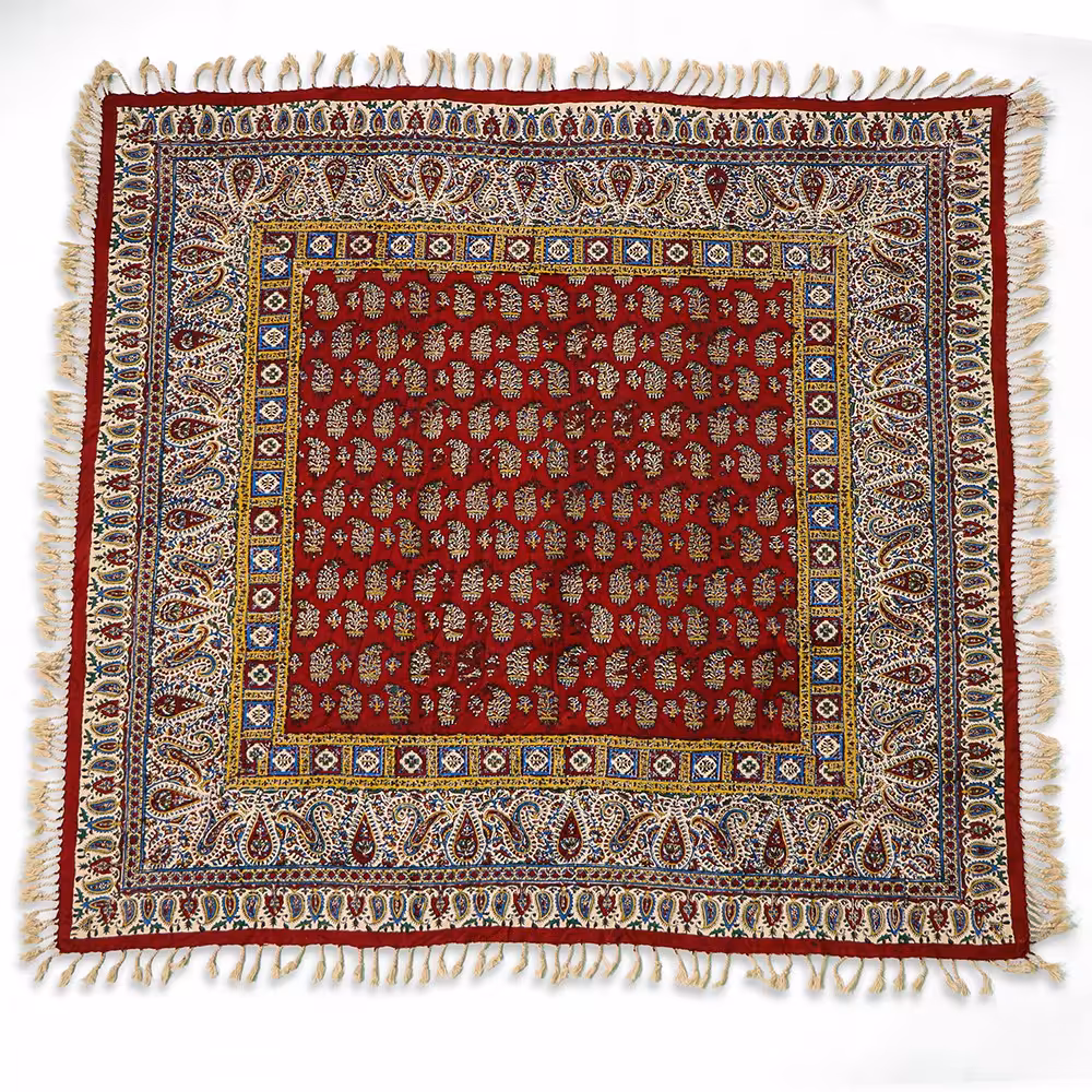 سفره قلمکاری طرح سرو قرمز