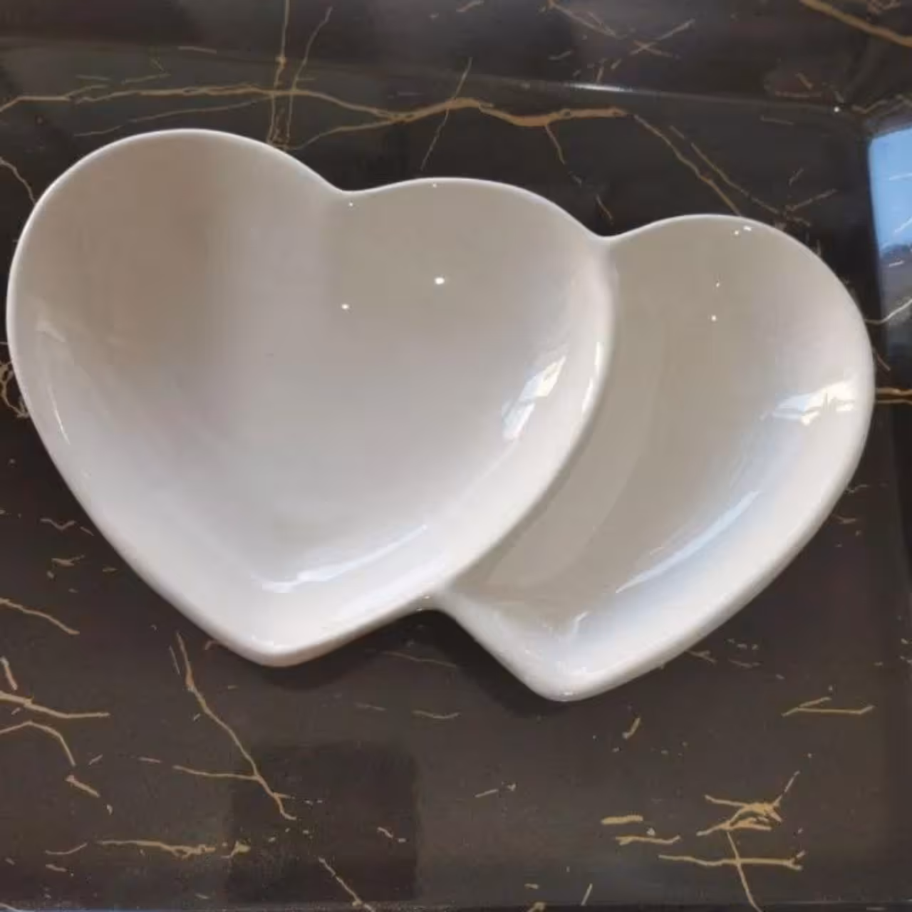 خرماخوری دوقلبی سرامیکی درجه یک  دارای کارتن تک کادویی قابل استفاده در فر و توستر