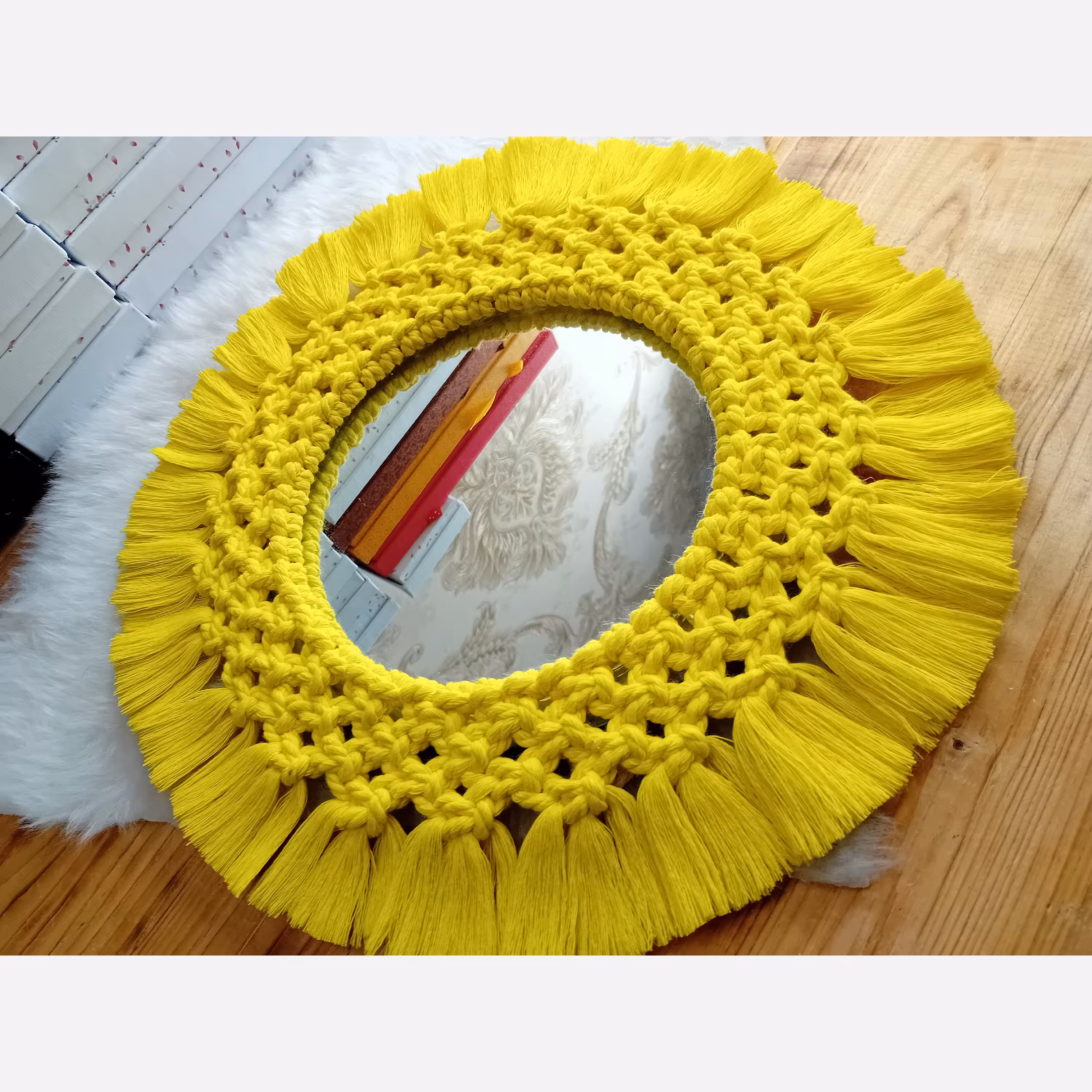  قاب آینه مکرومه بافی کلاسیک (با آینه)