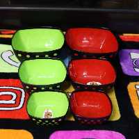 کاسه خالدار سه تایی درب دار هایلوکس