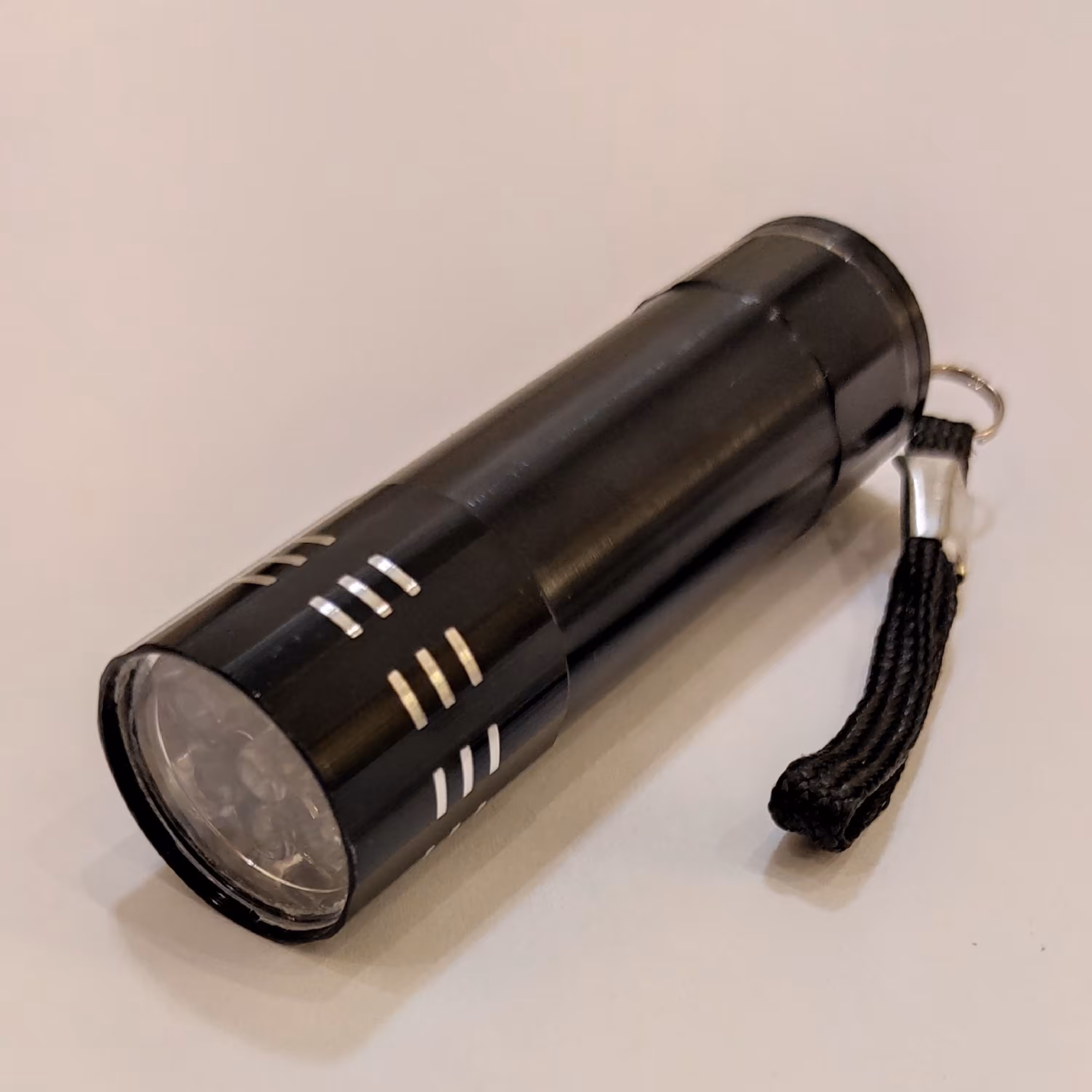 چراغ قوه فلزی LED مشکی